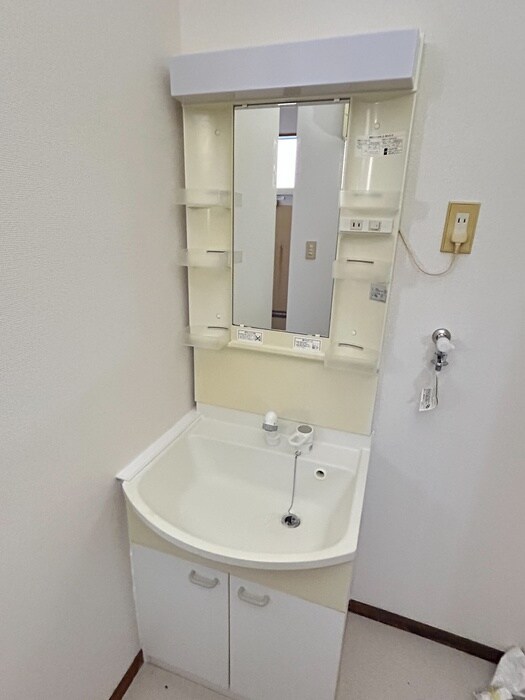 物件内観写真15　(洗面)