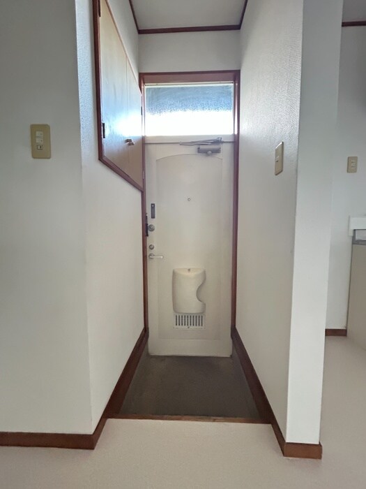 物件内観写真20　(玄関)