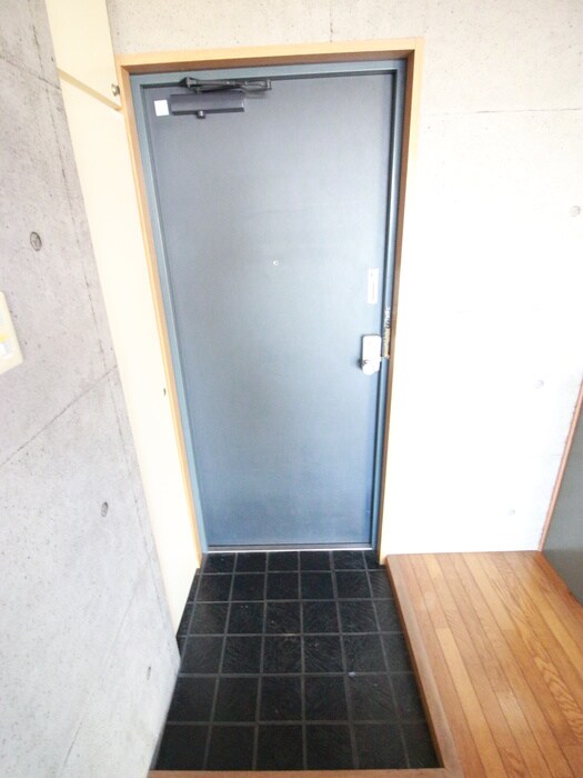 物件内観写真20　(玄関)