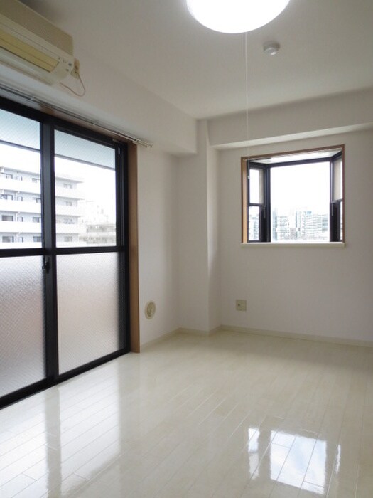 物件内観写真6　(居室)