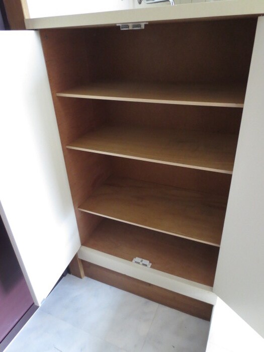 物件内観写真14　(靴箱)