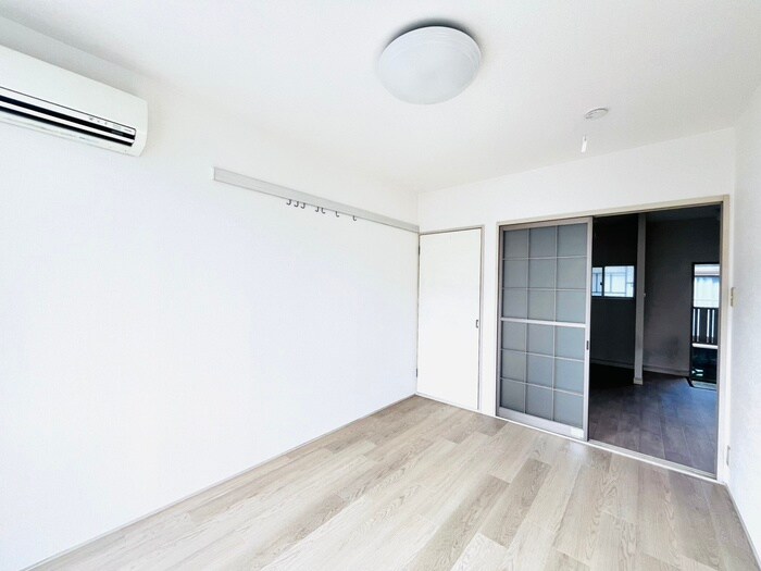 物件内観写真11　(居室)