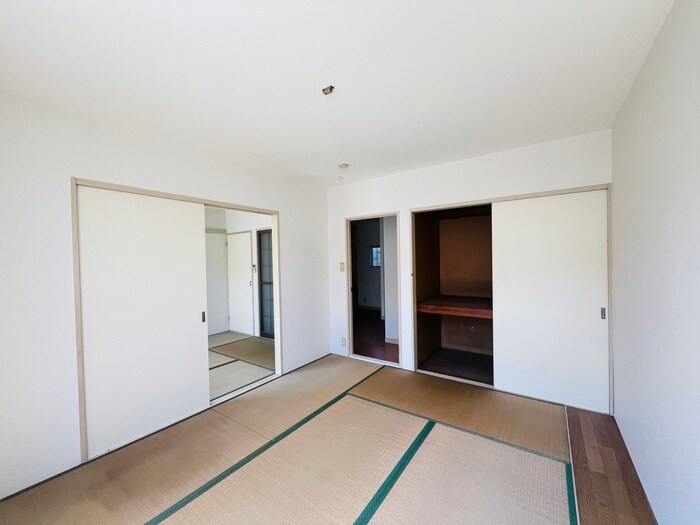 物件内観写真13　(居室)