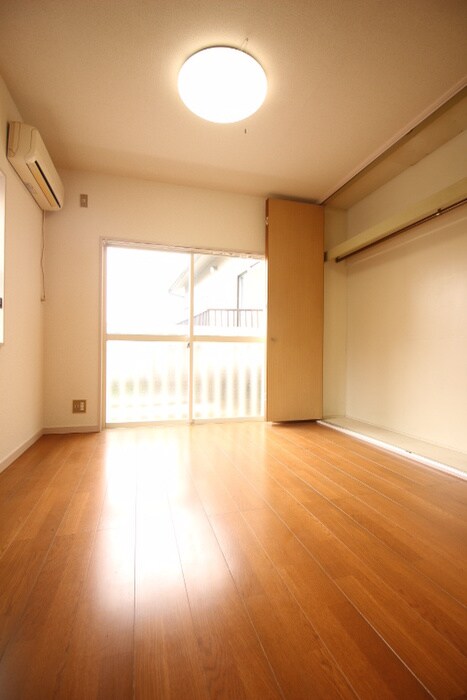 物件内観写真19　(居室)