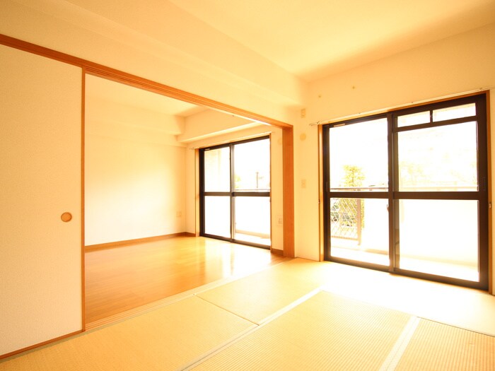 物件内観写真21　(居室)