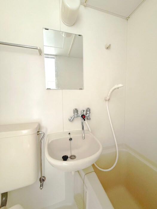 物件内観写真11　(洗面)