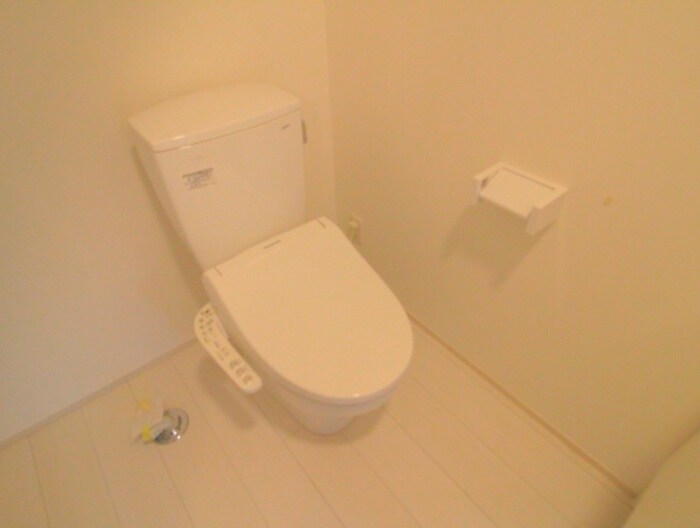 物件内観写真12　(トイレ)