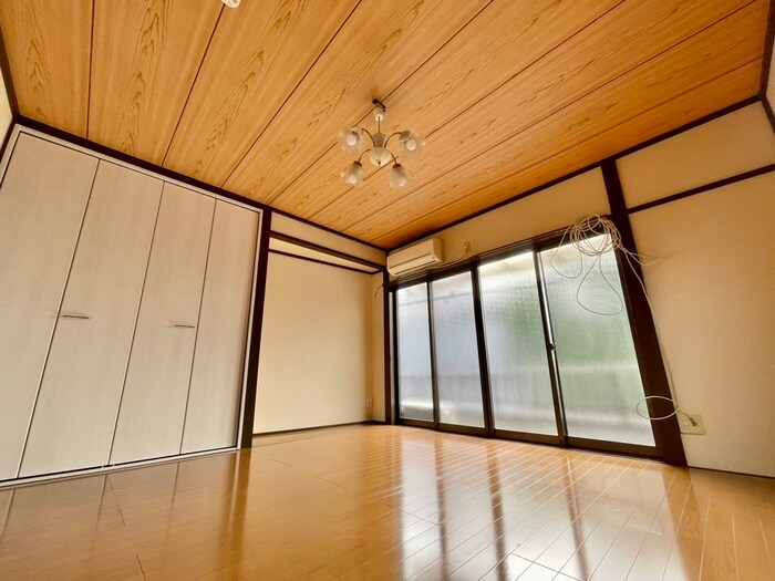 物件内観写真5　(居室)