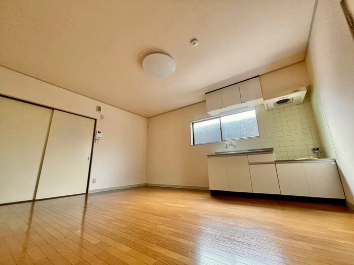 物件内観写真7　(居室)