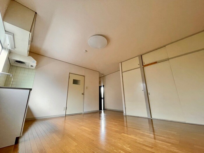 物件内観写真15　(居室)