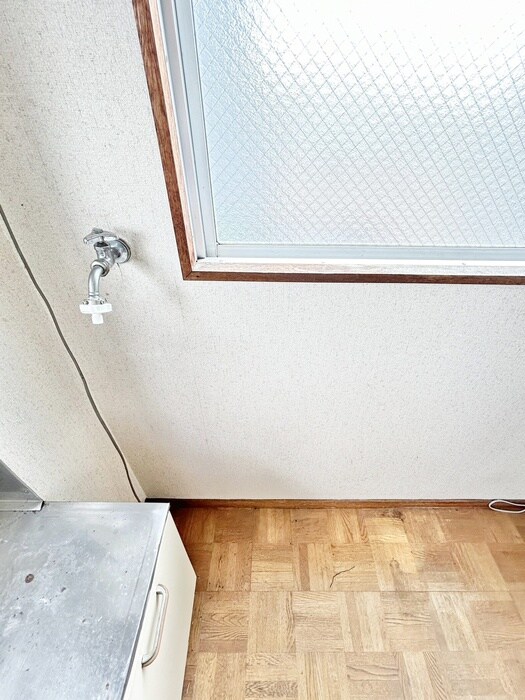 物件内観写真13　(洗濯機置場)