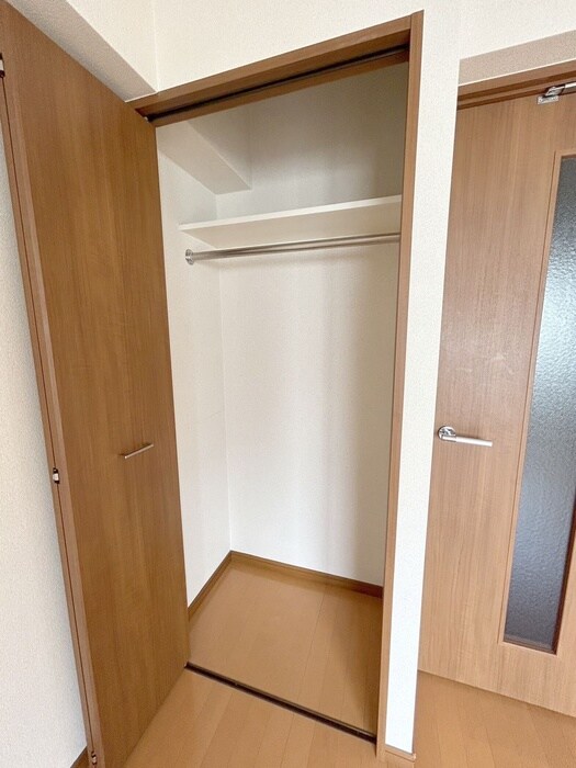 物件内観写真11　(収納)