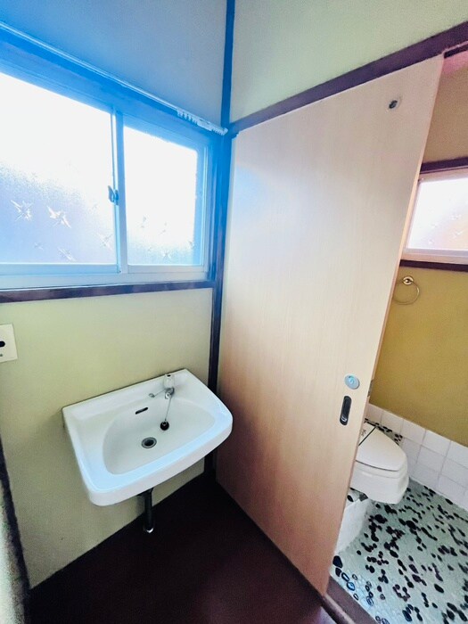 物件内観写真17　(洗面)