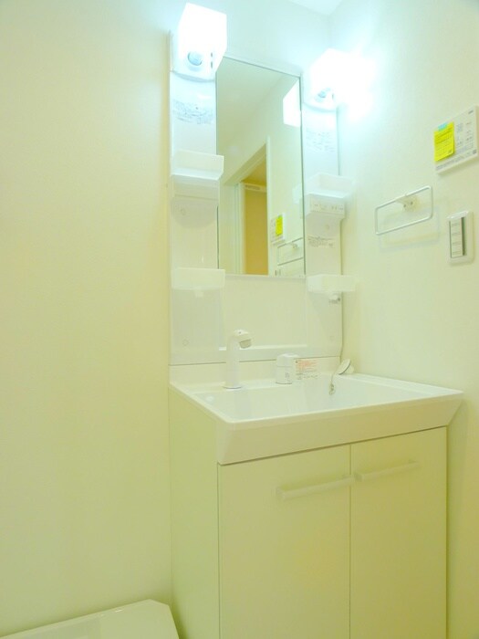 物件内観写真15　(洗面)