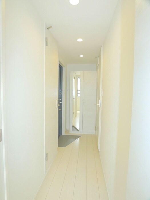物件内観写真20　(廊下)