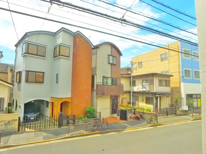 物件内観写真20　(室内からの展望)