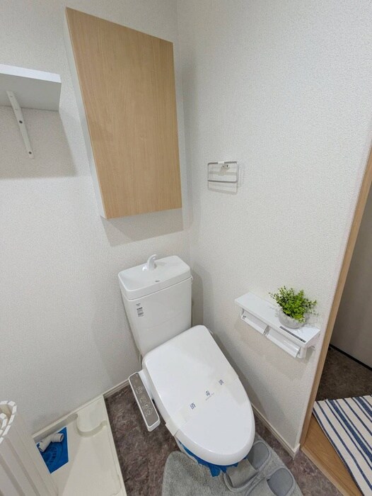 物件内観写真11　(トイレ)