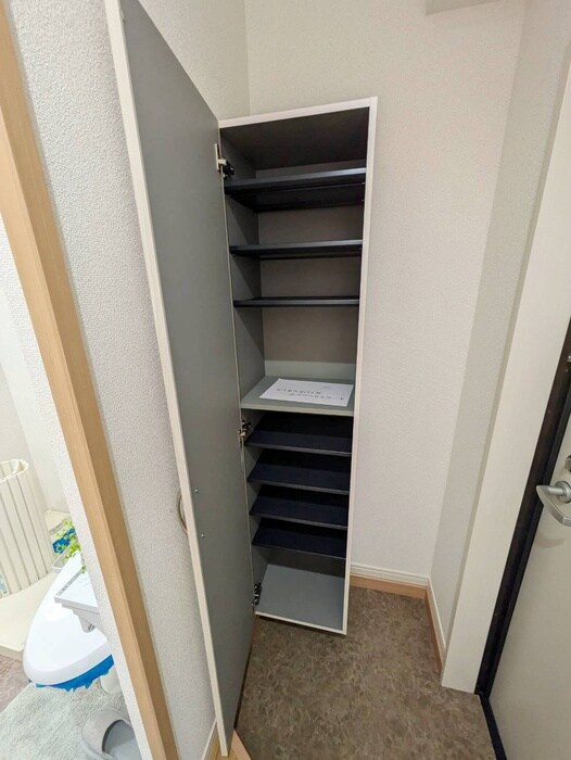 物件内観写真15　(靴箱)