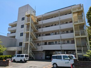 村山ビル外観写真