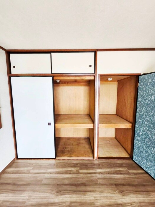 物件内観写真10　(収納)