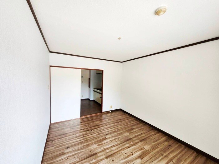 物件内観写真19　(居室)