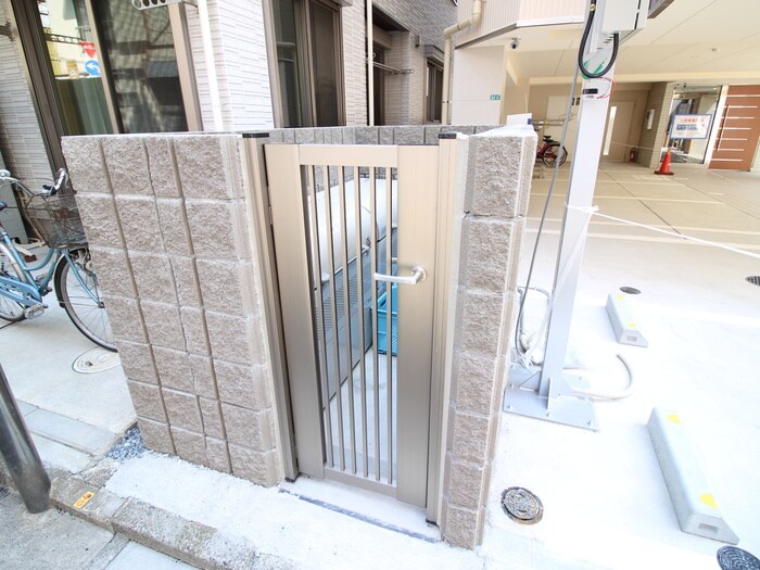 物件外観写真3　(建物設備)