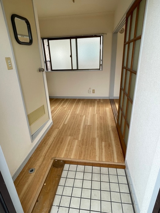 物件内観写真21　(廊下)