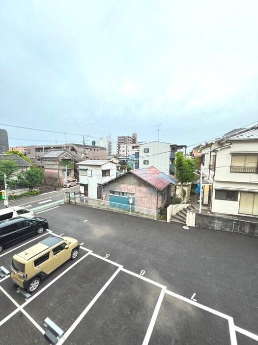 物件内観写真22　(室内からの展望)