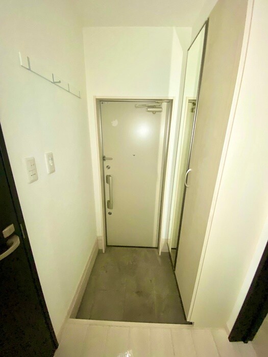物件内観写真14　(玄関)