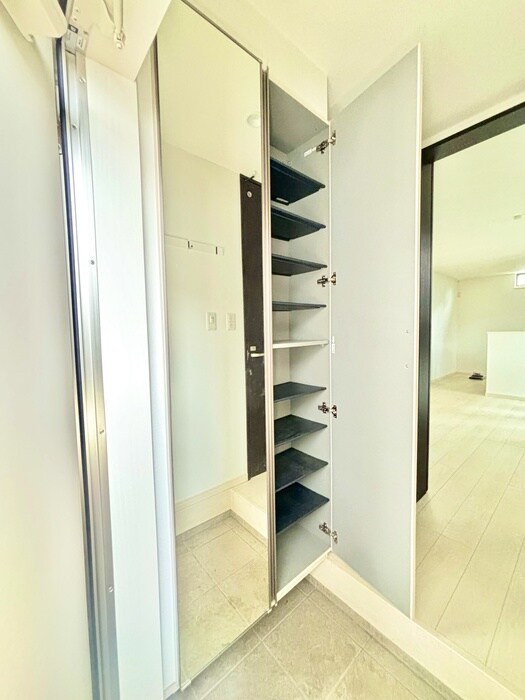 物件内観写真20　(靴箱)