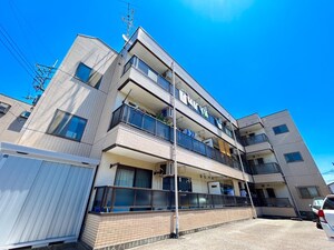 メゾンアンパ－外観写真