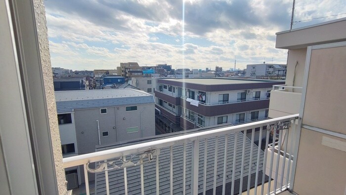 物件内観写真11　(室内からの展望)