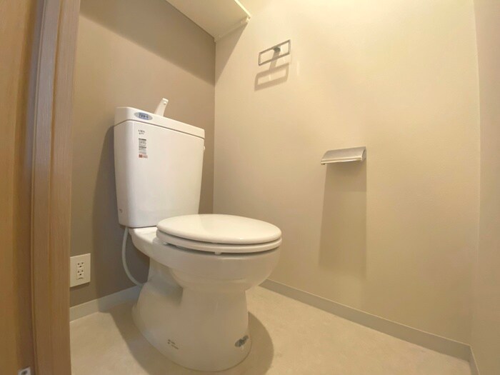 物件内観写真11　(トイレ)