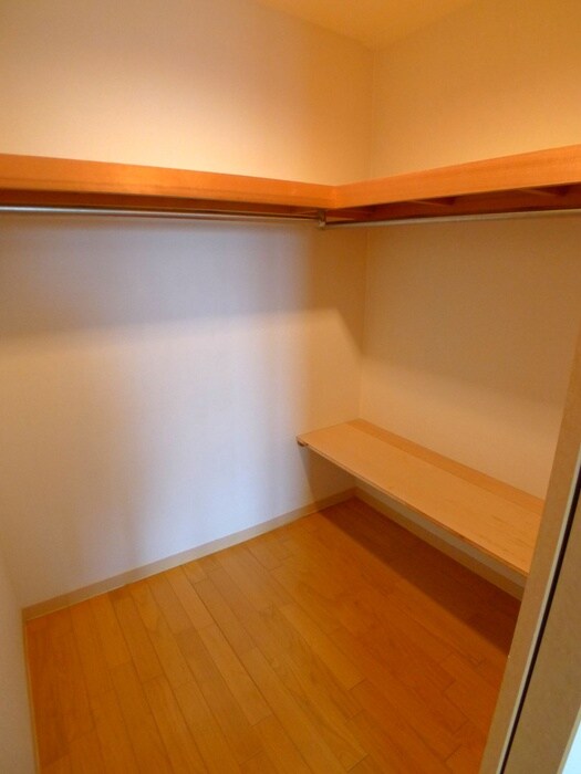物件内観写真9　(収納)