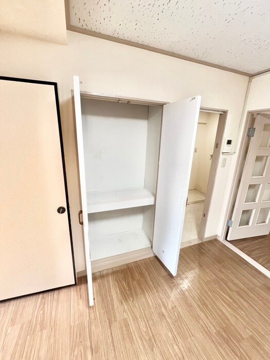 物件内観写真15　(収納)