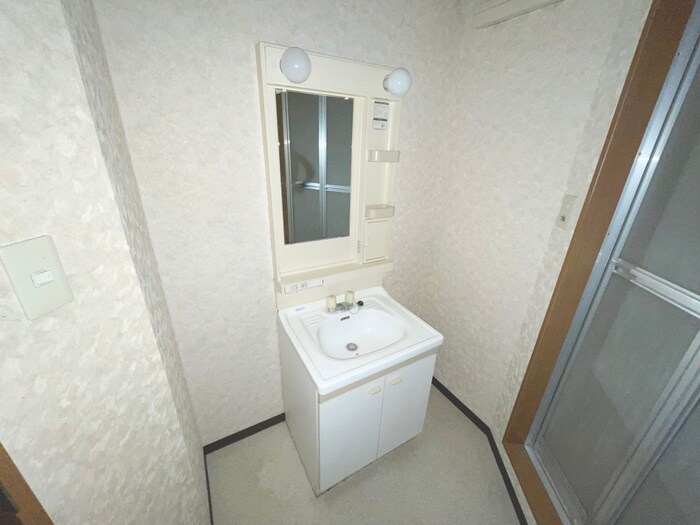 物件内観写真14　(洗面)