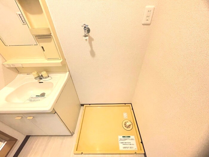 物件内観写真19　(洗濯機置場)