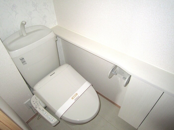 物件内観写真13　(トイレ)