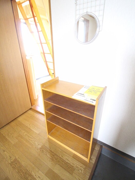 物件内観写真18　(靴箱)
