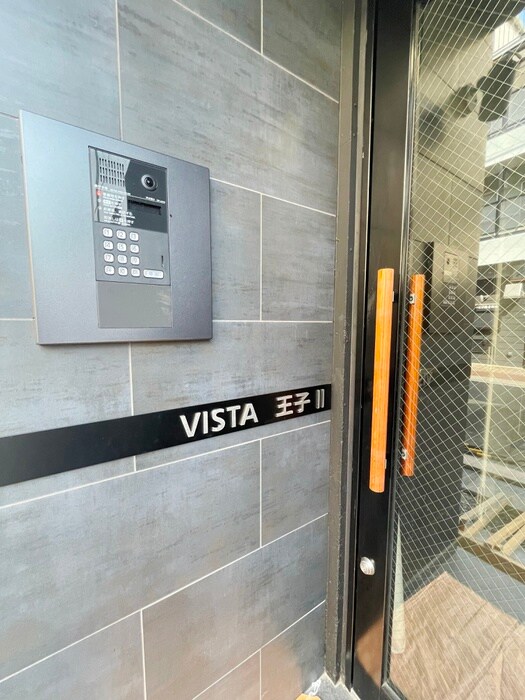 物件外観写真4　(エントランス部分)