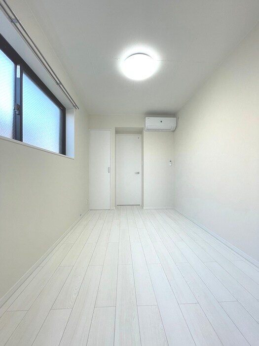 物件内観写真16　(居室)