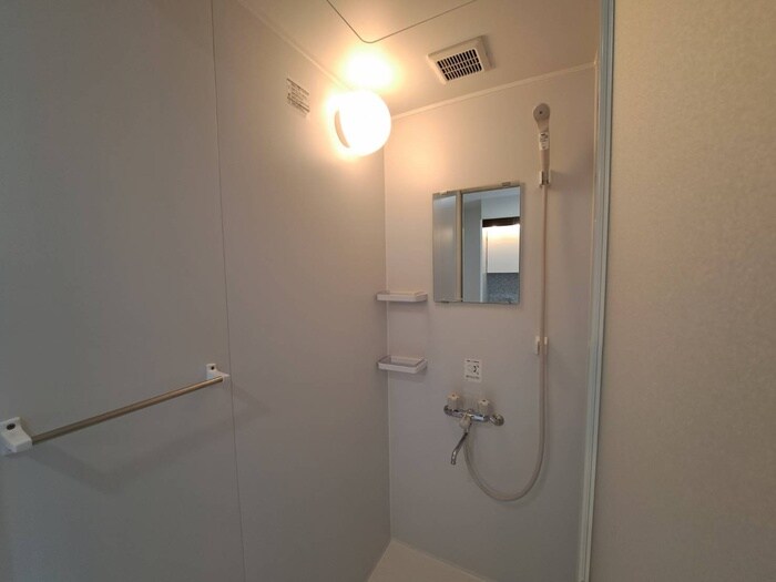 物件内観写真9　(バス／シャワールーム等)