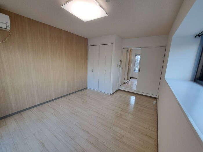 物件内観写真11　(居室)