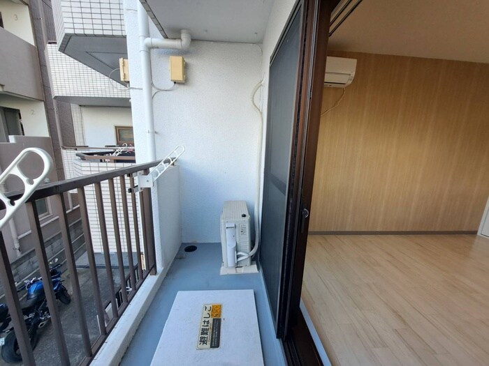 物件内観写真16　(ベランダ・バルコニー)