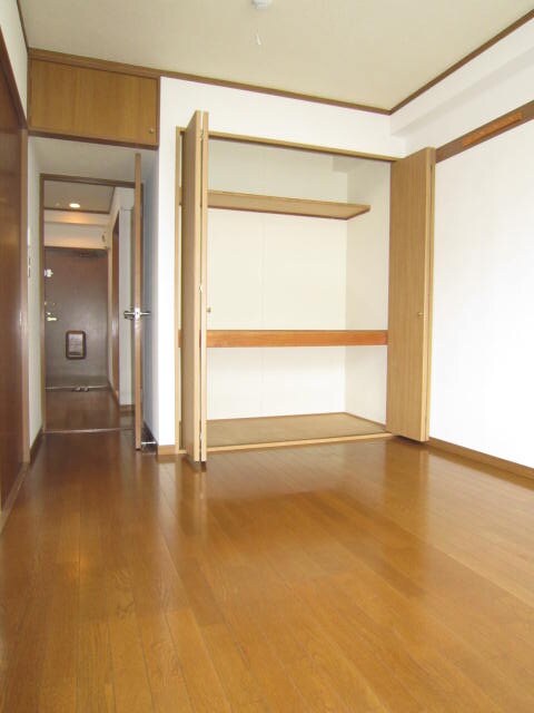 物件内観写真9　(収納)