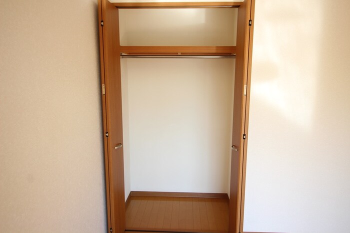 物件内観写真13　(収納)