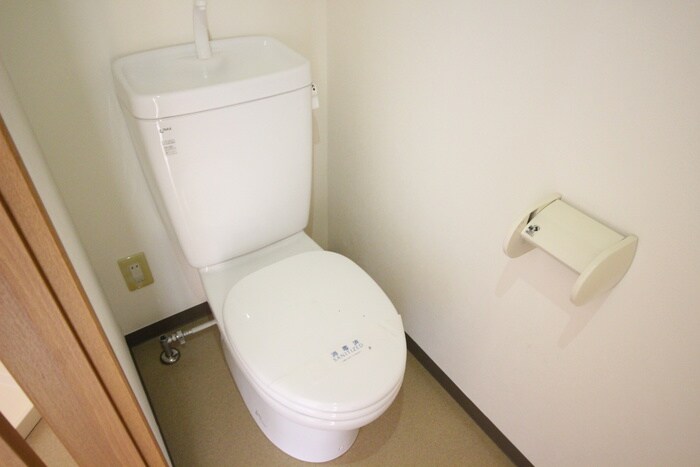 物件内観写真17　(トイレ)