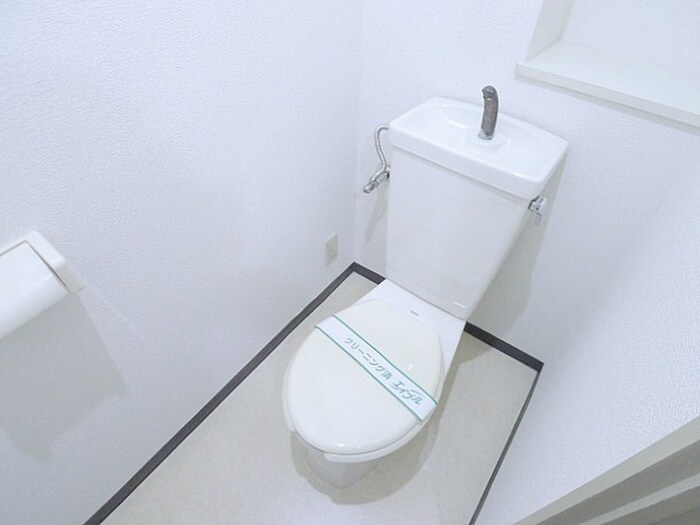 物件内観写真16　(トイレ)