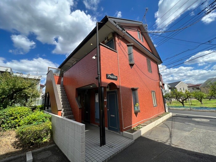 物件外観写真5　(エントランス部分)