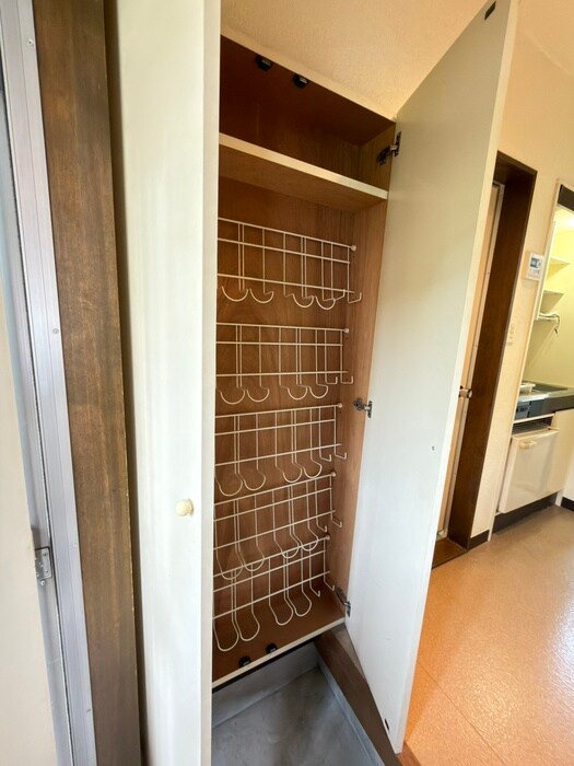 物件内観写真14　(靴箱)